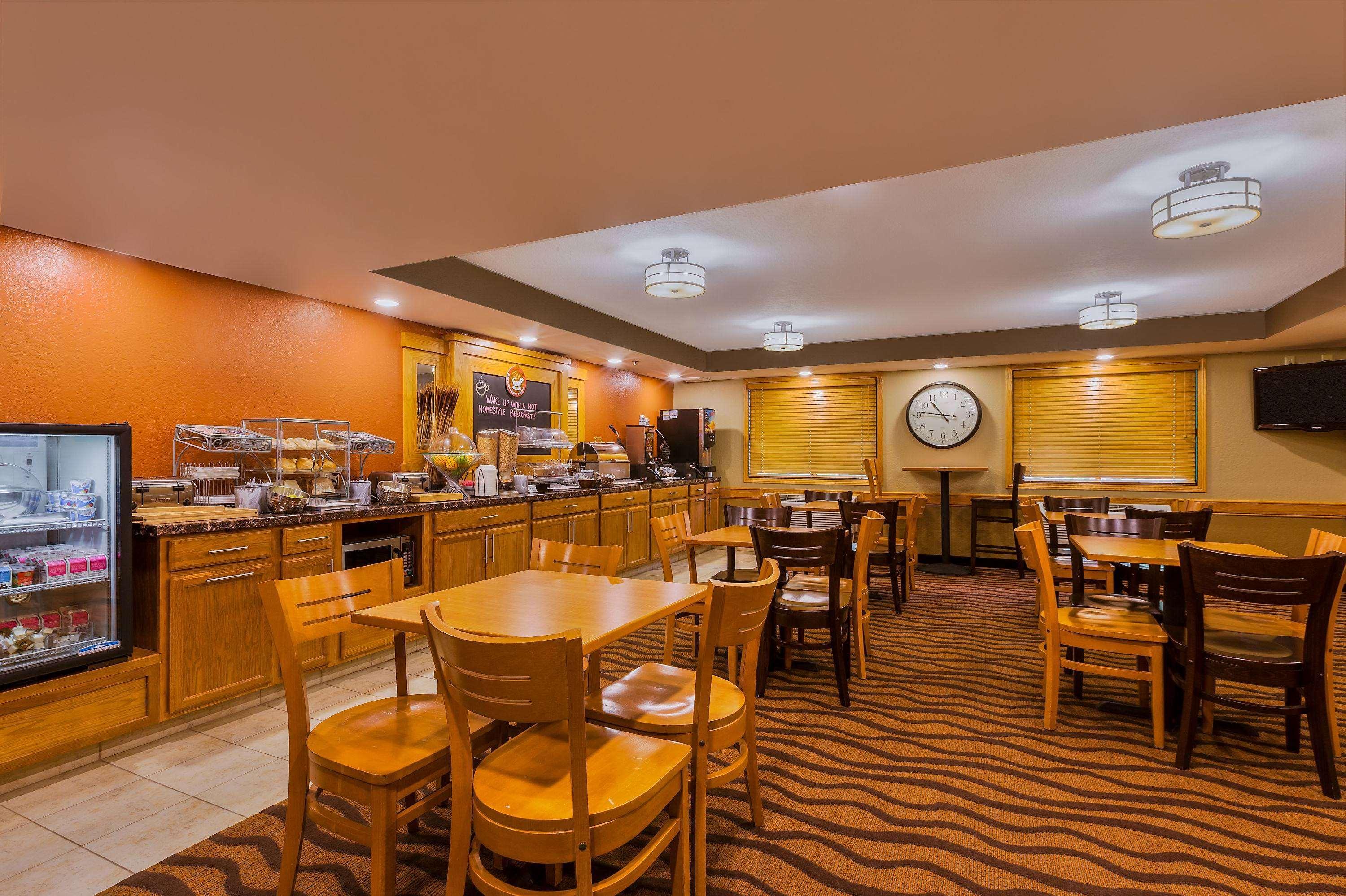 Americinn By Wyndham Algona Buitenkant foto